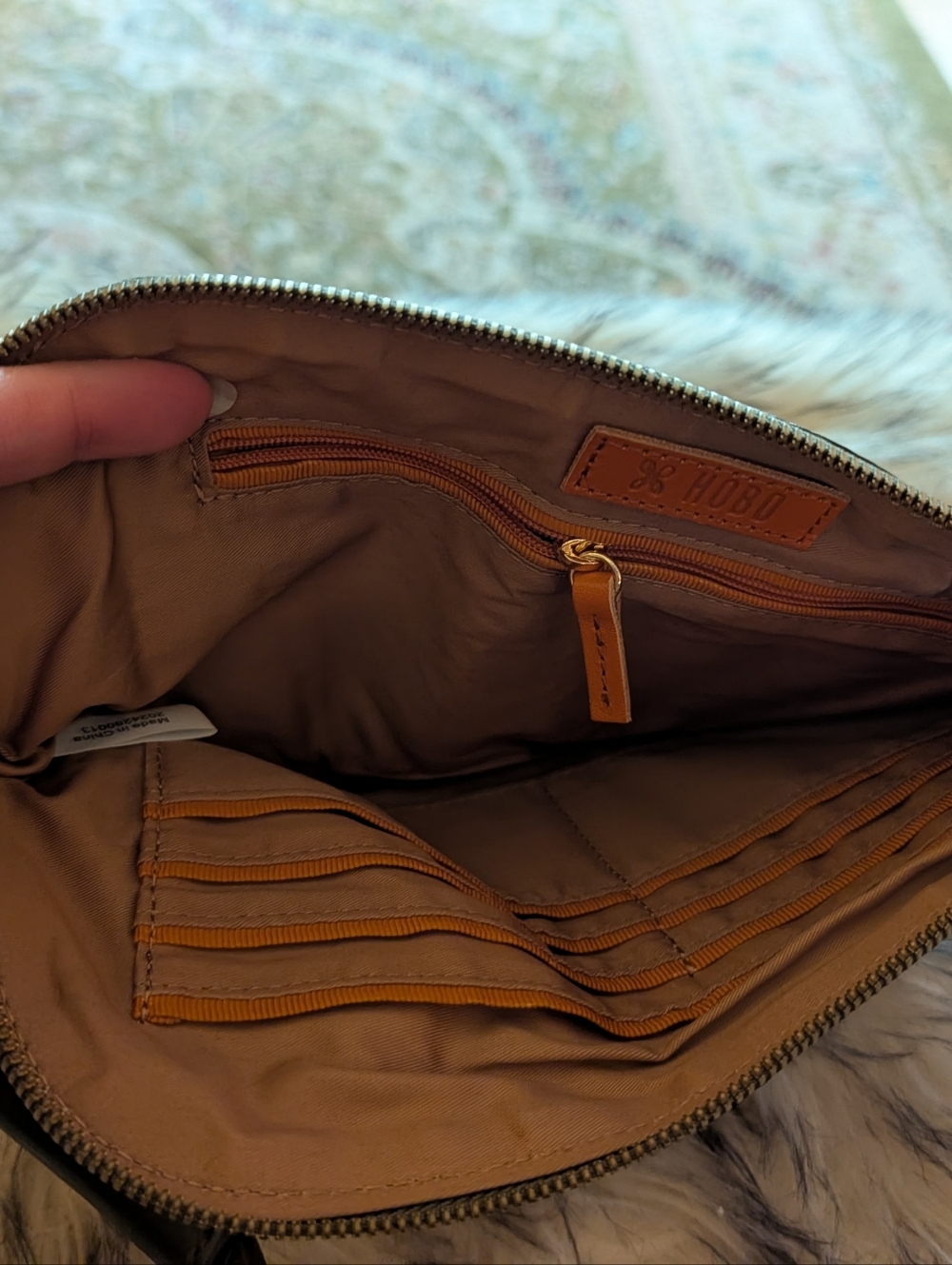 NWT Hobo Brand Leather Wristlet Clutch in Deep Moss - Picture 4 of 5